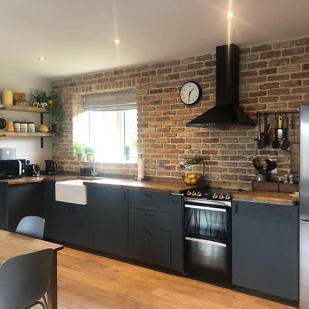 Sandyhill Guest House - Westport Esterno foto
